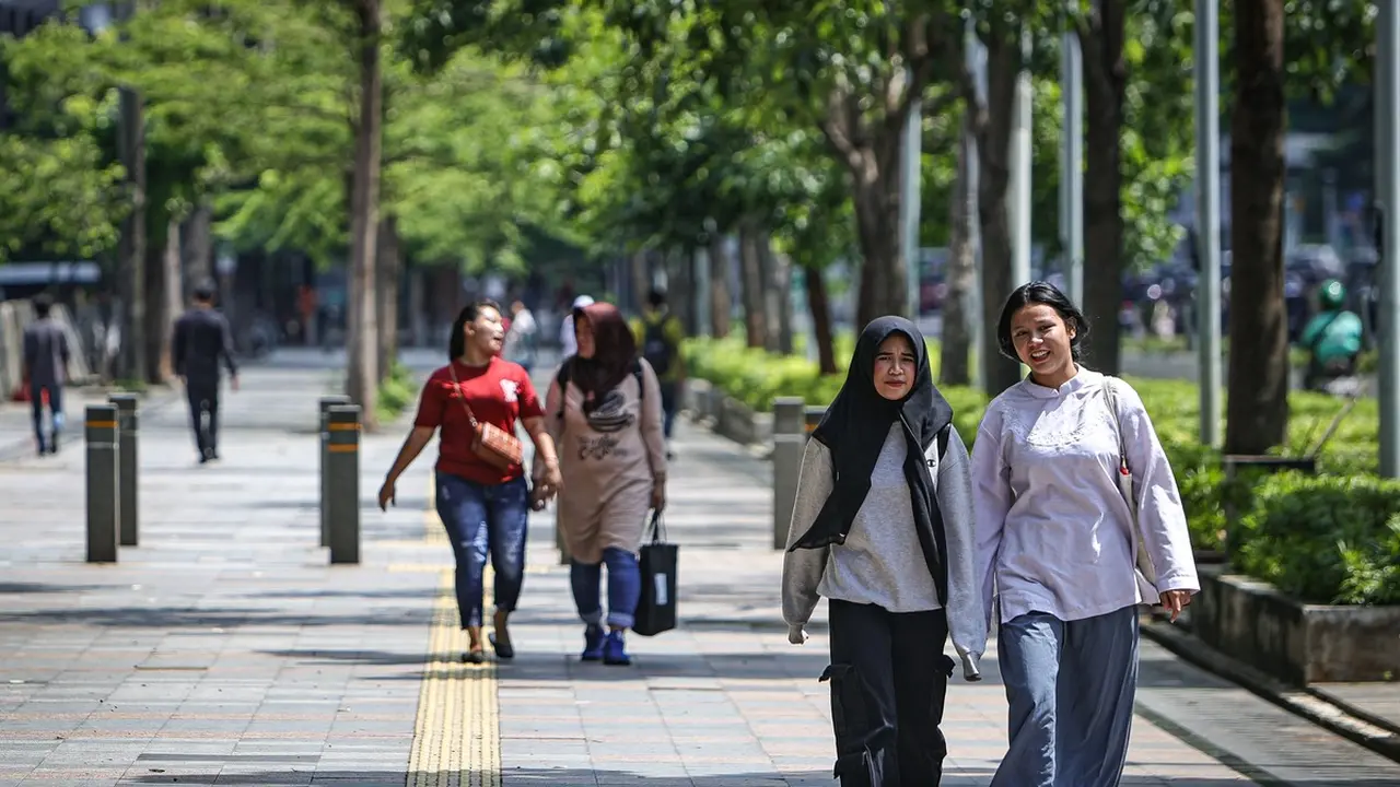 Lợi Ích Của Đi Bộ Trong Việc Duy Trì Thể Lực